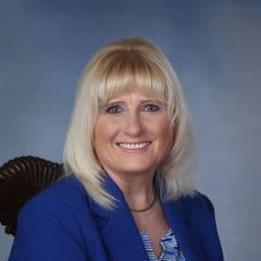 Patti J Dundas